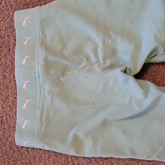 2 PC Puma outfit - Picture 7 of 14